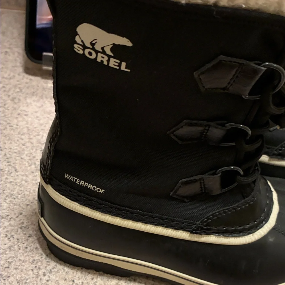 Sorel Black and Cream Snow Boots